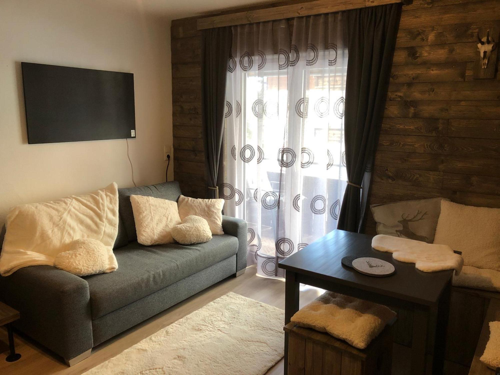 Appartement Zirbenduft Ferienhaus Fuenf Sinne Dobriach Luaran gambar
